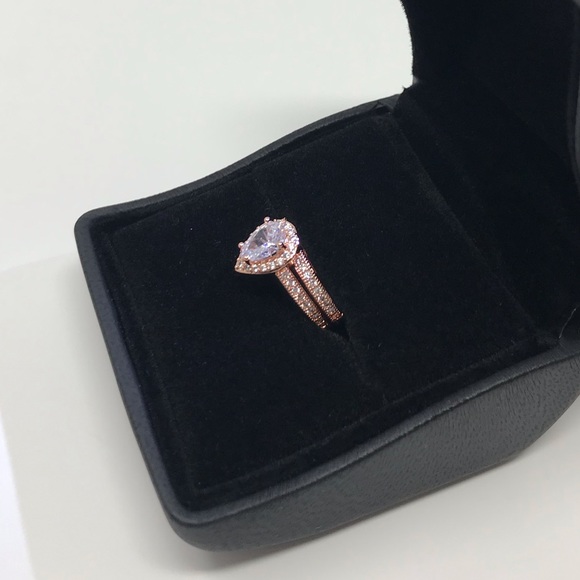 SOLD Rose Gold Tear Drop Wedding Set - Picture 6 of 8